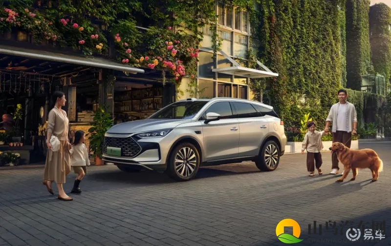 比亚迪唐DM-i智驾版175KM长续航版登陆广州-1