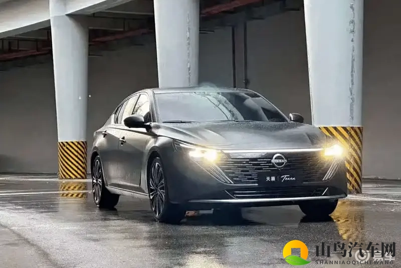 新天籁尺寸升级，轴距保持稳定-1