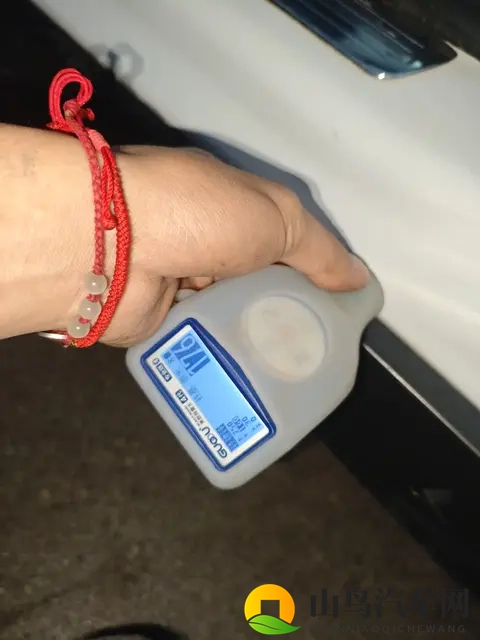 13万多拿下奔驰GLB,2022年白色款,家用代步香不香?-2