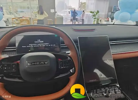 您更青睐第五代瑞虎8的哪一款车型？-3