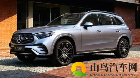 35万元左右可入手，奔驰GLC与宝马X3二选一，哪一款性价比更高？-1