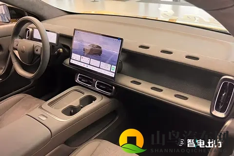 11月28日上市!零跑Lafa 5预售1058万起-1