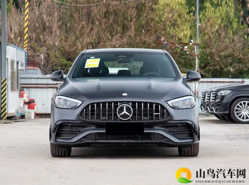 吉利“上硬菜”,6.88万三厢轿车,亏电油耗2.8L-1