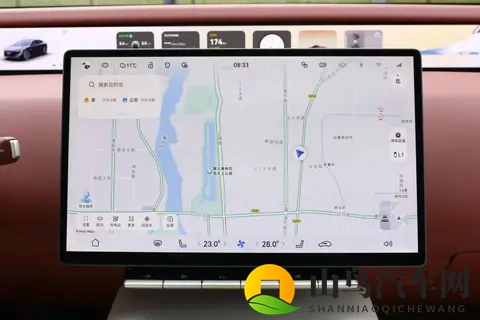 深度试驾阿维塔12增程版：家用商务全能选手实车体验-2