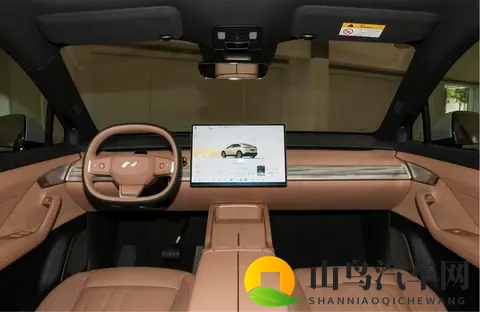 乐道L60：技术实力派，为家庭用户量身打造的纯电SUV-3