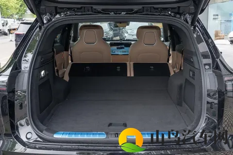 奇瑞又出爆款！1898万起，标配20T+4驱，续航超1600公里-3