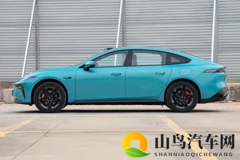 搭激光雷达+8295，15万级轿跑配四驱，增程_纯电可选，续航650km-2