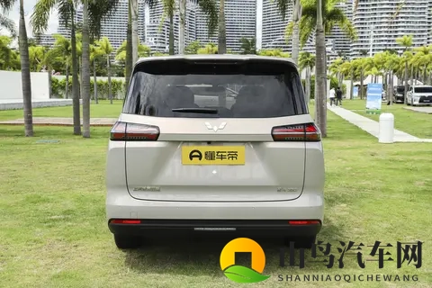 星光730 PHEV，7座大空间家用MPV！配电滑门+15T插混，768万起-1