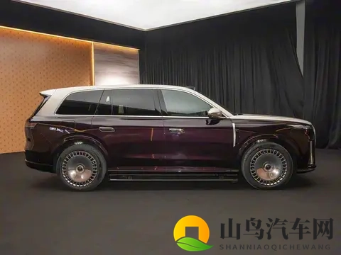 国产车敢叫板库里南，价格却砍半，这波操作真敢想-1