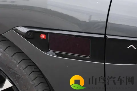 阿维塔12四激光版，2599万起售，标配乾崑ADS 4，纯电_增程双动力-3