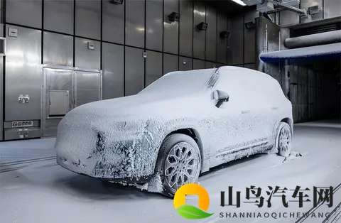 奔驰独有“星空顶”_三联屏设计 全新奔驰GLB官图发布-1