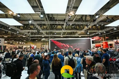 米兰车展丨宗申赛科龙人气爆表，RX2全球首秀，RA1000引发围观-2