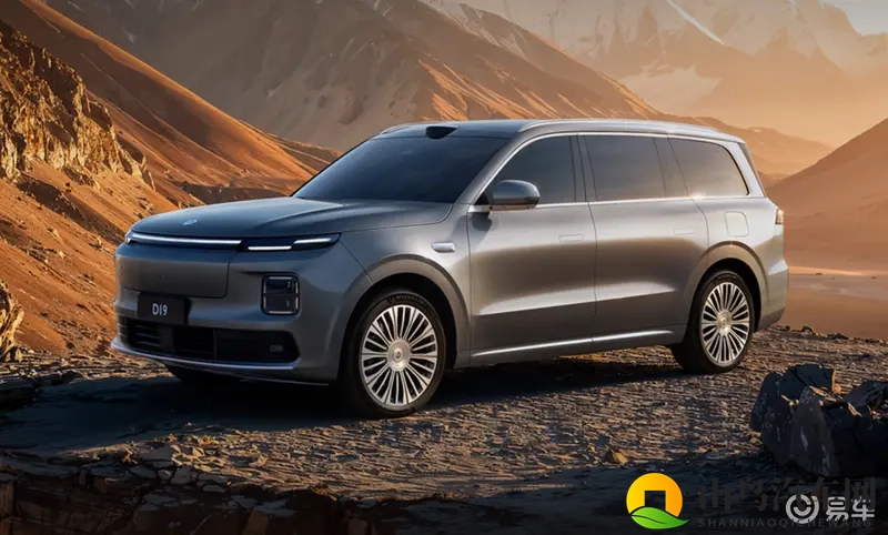 纯电续航超500公里的增程车来了,零跑D19正式亮相-1