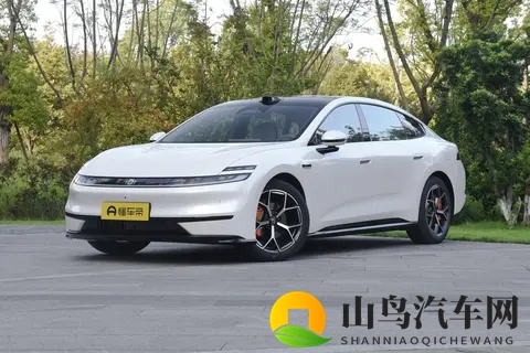 新款享界S9预售火爆，3天内预订超8K台，内外升、智动强-1