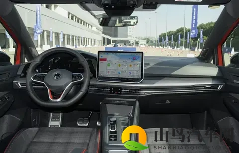 新款高尔夫GTI上市，199999万，带原厂回火放炮-2