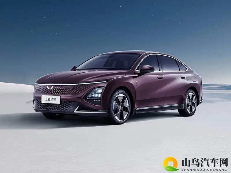 新款五菱星光已降价！网友：有它谁还看日产轩逸？-1