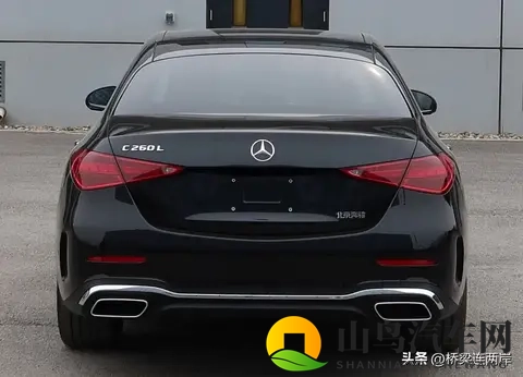 奔驰C级降价前兆？全系20T回归，功率150kW诚意不足-1