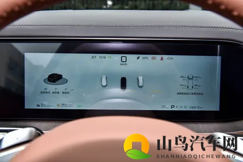 ​​要空间更要性能！腾势N8L DM：20T+三电机，全家出行不将就-2