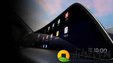 别只关注宝马3系了,不如看看这台20万内的“后驱王”-3