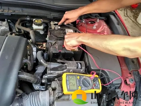 油车电瓶寿命揭秘：一般能用多久？如何延长？-2