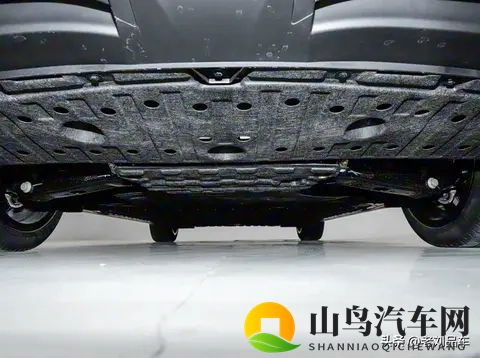 深蓝L06亮点在智能驾驶、长续航和亲民的价格，它到底怎么样？-2