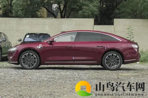 新款享界S9预订24小时突破5000台 预售价318万元起-1