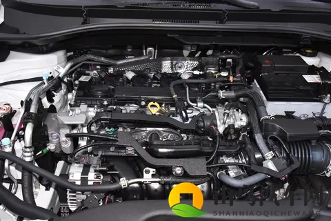 丰田真的“一降到底”！跌至868万起，入门配7气囊，性价比真高-1