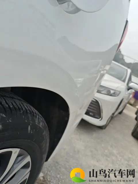 二手别克GL8：22款陆上公务舱，6万公里，1399万宜商宜家！-1