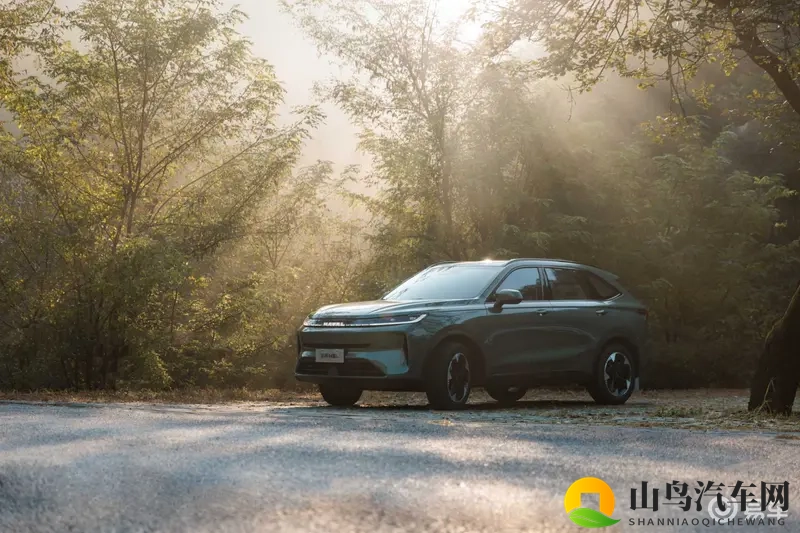 哈弗H6L以1039万起售价向市场投下一枚“重磅炸弹”-1