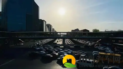 这是一篇有温度的文章，暖一暖冬日里的二手车商-1