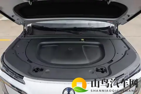 大六座SUV怎么选？腾势N8L DM深度体验：均衡实用，值得考虑-3