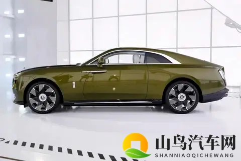 【E汽车】丰田世极轿跑SUV概念车亮相-3