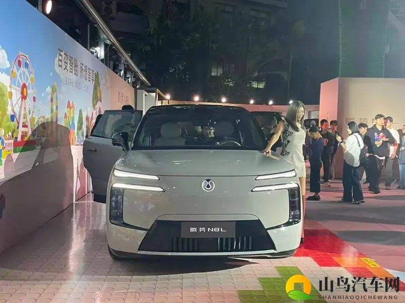 29.98万标配空悬+后轮转向腾势N8L上市理想L8慌了-1