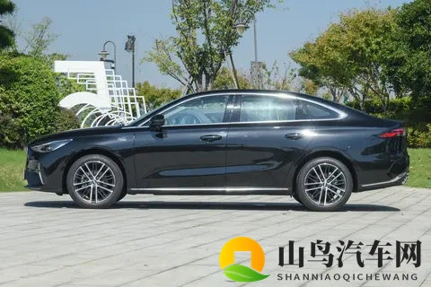 779万元起,全新吉利帝豪正式预售,产品力如何?-1