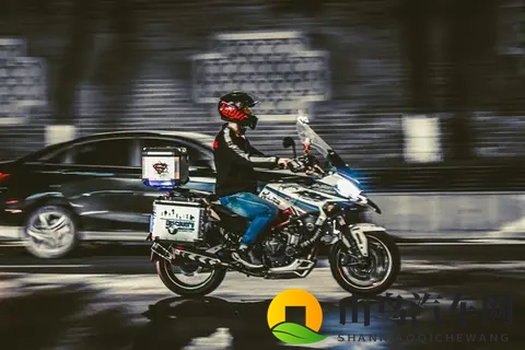 十大禁用黄色APP：汽车行业揭秘：盘点被禁APP背后的安全隐忧-3