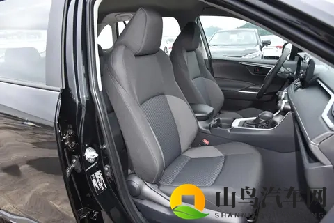 威兰达一款综合实力均衡的车,各配置该怎么选?-2