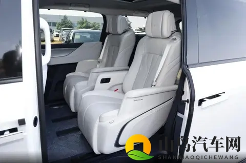 为什么陆上公务舱20T先享版才是最值得推荐的？别克GL8导购指南-3