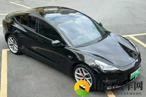 百公里加速33秒，15万多拿下22年一手特斯拉Model3高性能版？-1