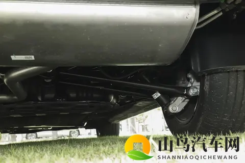 全新五菱星光730PHEV，家用7座MPV，10万出头能入手？-3