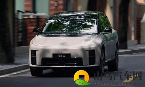 新车加速4秒破百，理想i8有多猛？综合续航完成率超90%-1