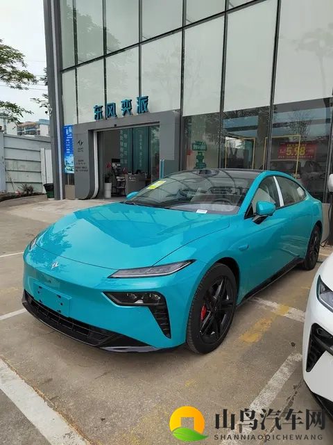 东风奕派eπ007+到店，增新配色+激光雷达，配544马力+FSD悬架-2