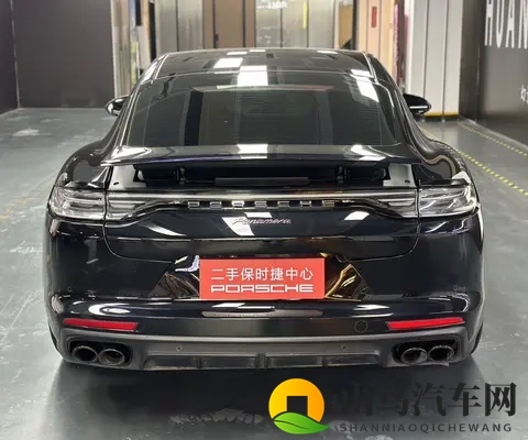 二手保时捷Panamera:18年上牌,30T黑色行政座驾,538万!-3