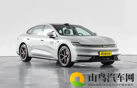 长安启源A06深度试驾：全方位考量，满足全家出行需求-2