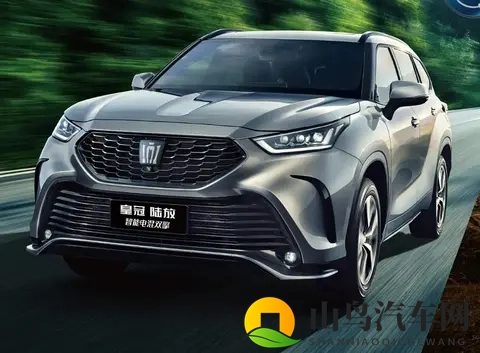 换屏不换芯！2026款皇冠陆放卖28万，网友：丰田太敷衍？-2