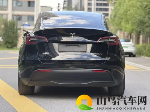 16万多拿下准新Model Y，体验未来科技，告别里程焦虑！-2