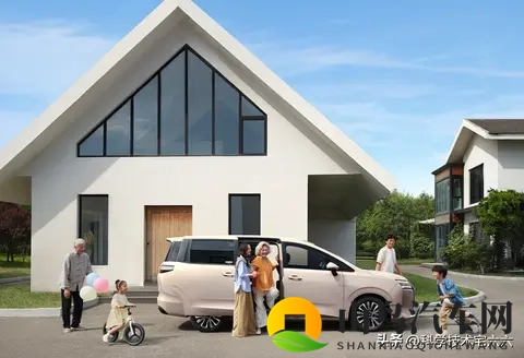 1038万!五菱星光730插混版上市,125km纯电+145kW单电机!-2