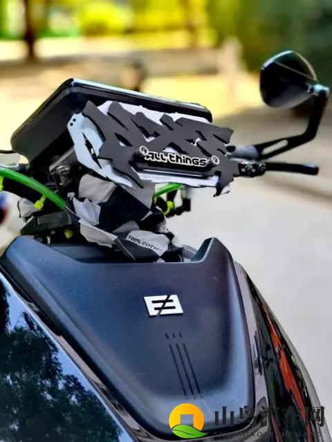 ​极核 AE5 vs 九号 MZ：性能派的终极之选-2