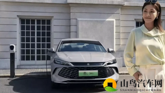 可查看女生内部的手游：智能汽车手游，解密女性驾驶新喜好-2