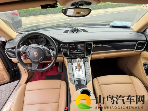 15万多圆梦保时捷！2013款Panamera，感受速度与激情-3
