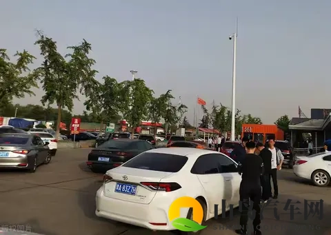 高速服务区停车休息要小心，自备这些应急工具，预防被坑！-2